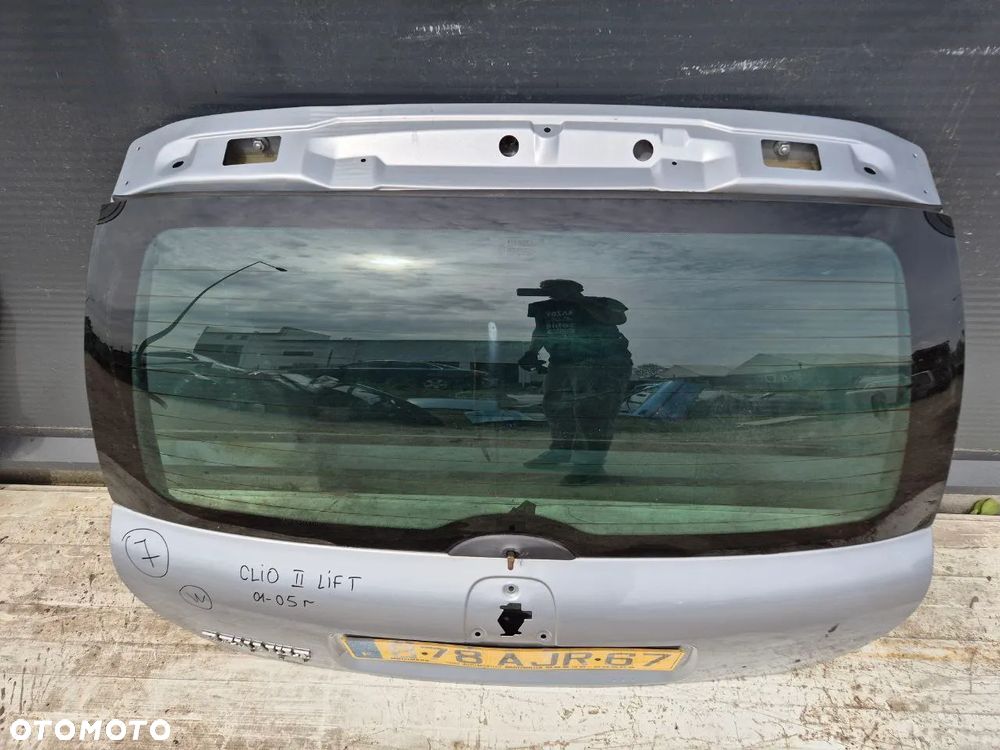KLAPA SZYBA, TYLNIA, TYŁ RENAULT CLIO II 2 - 19