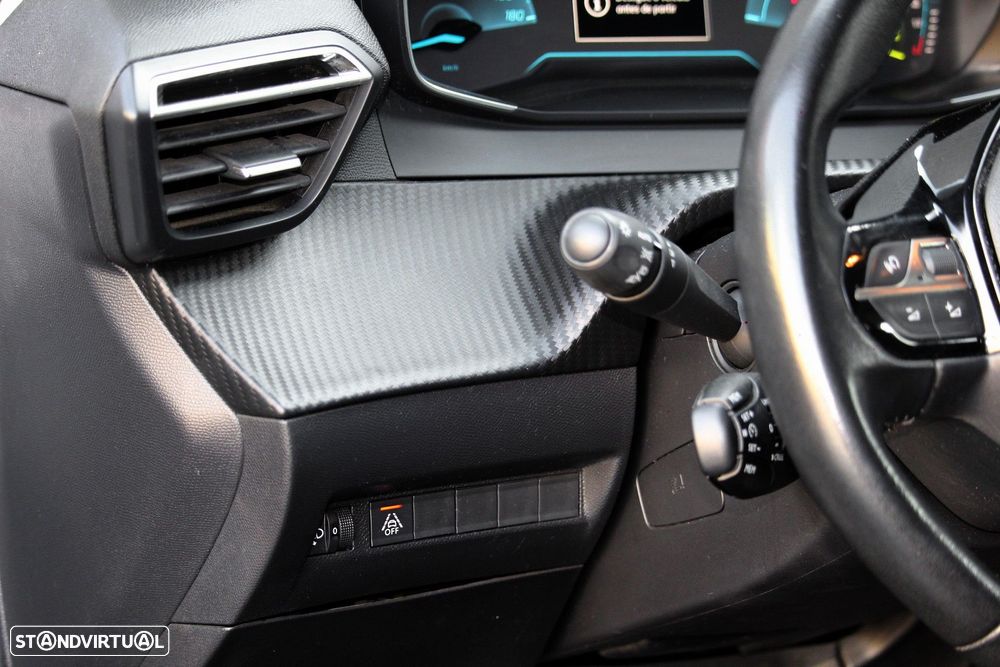 Peugeot e-208 50 kWh Active Pack - 13