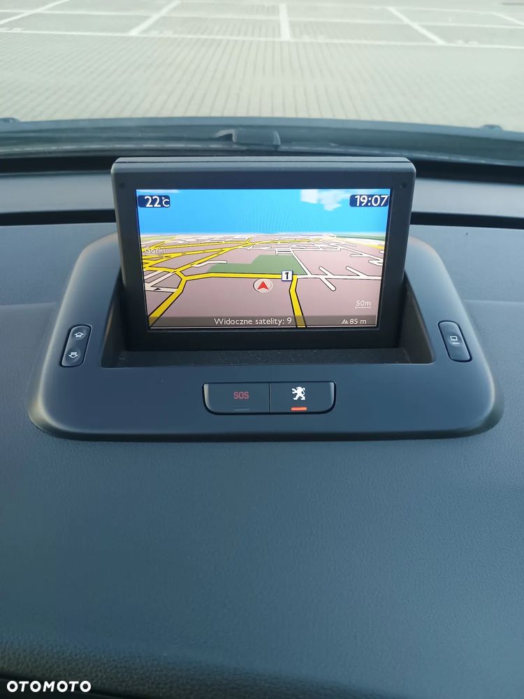 Peugeot 5008 BlueHDI 120 EAT6 Stop & Start Active - 21