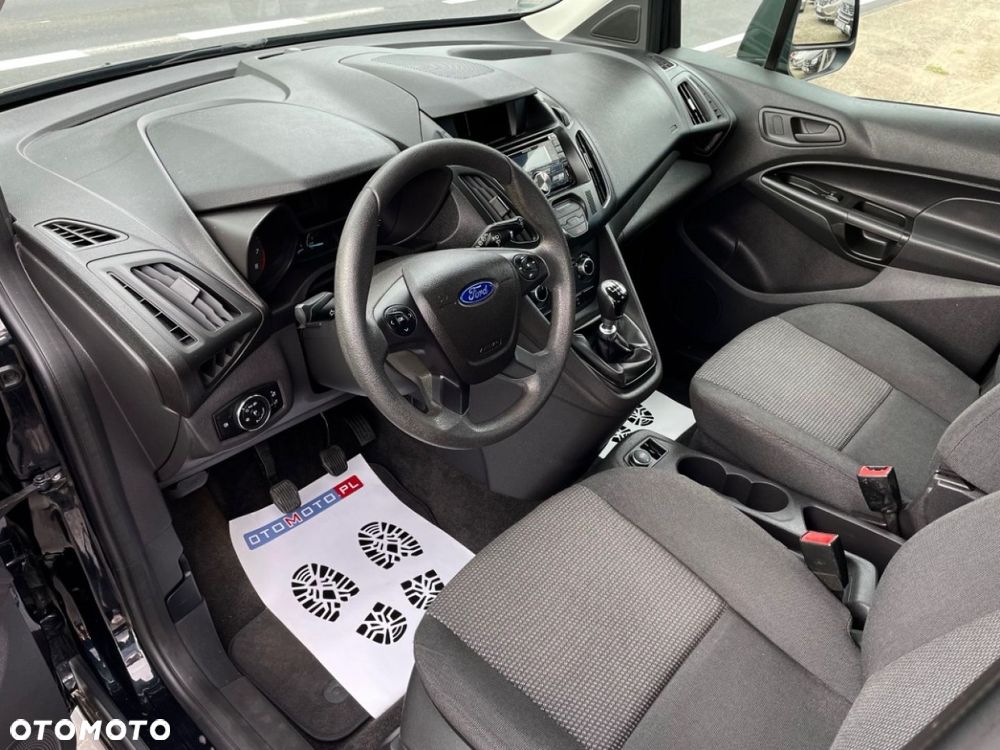 Ford Tourneo Connect - 22