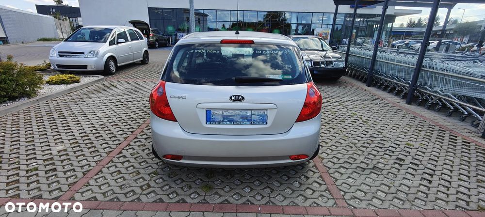 Kia Ceed 1.4 Comfort - 8