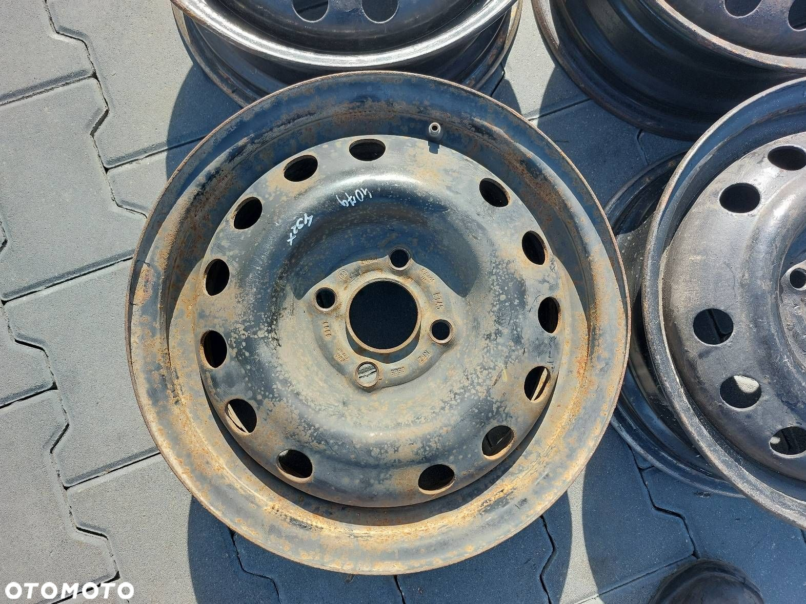 FELGA STALOWA 5,5X14 ET49 4X100 FI 57,1 GOLF III - 5