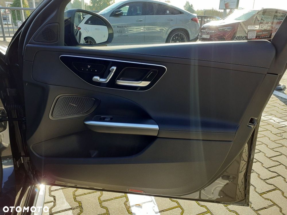 Mercedes-Benz Klasa C - 25