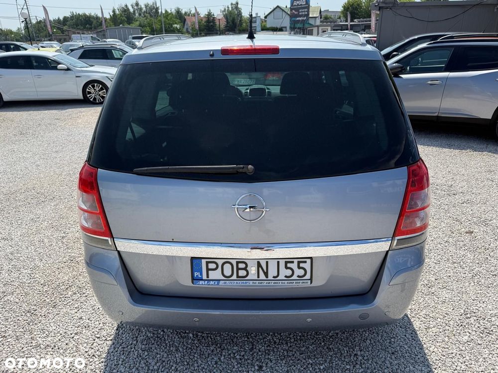 Opel Zafira 1.6 - 7