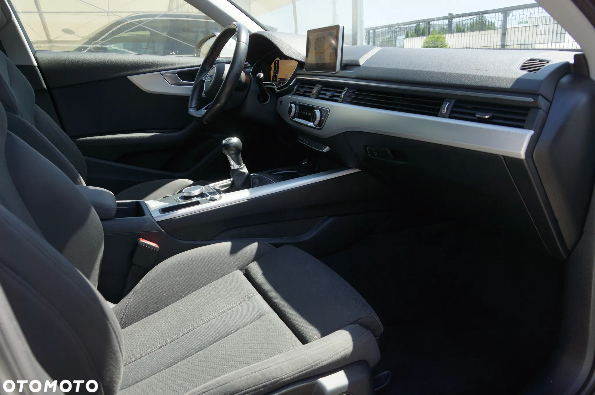 Audi A4 Avant - 29