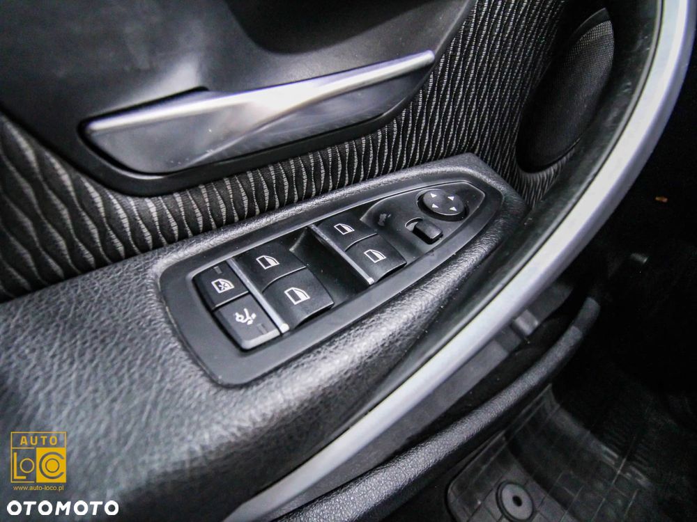 BMW 3GT 318d Business Edition - 26