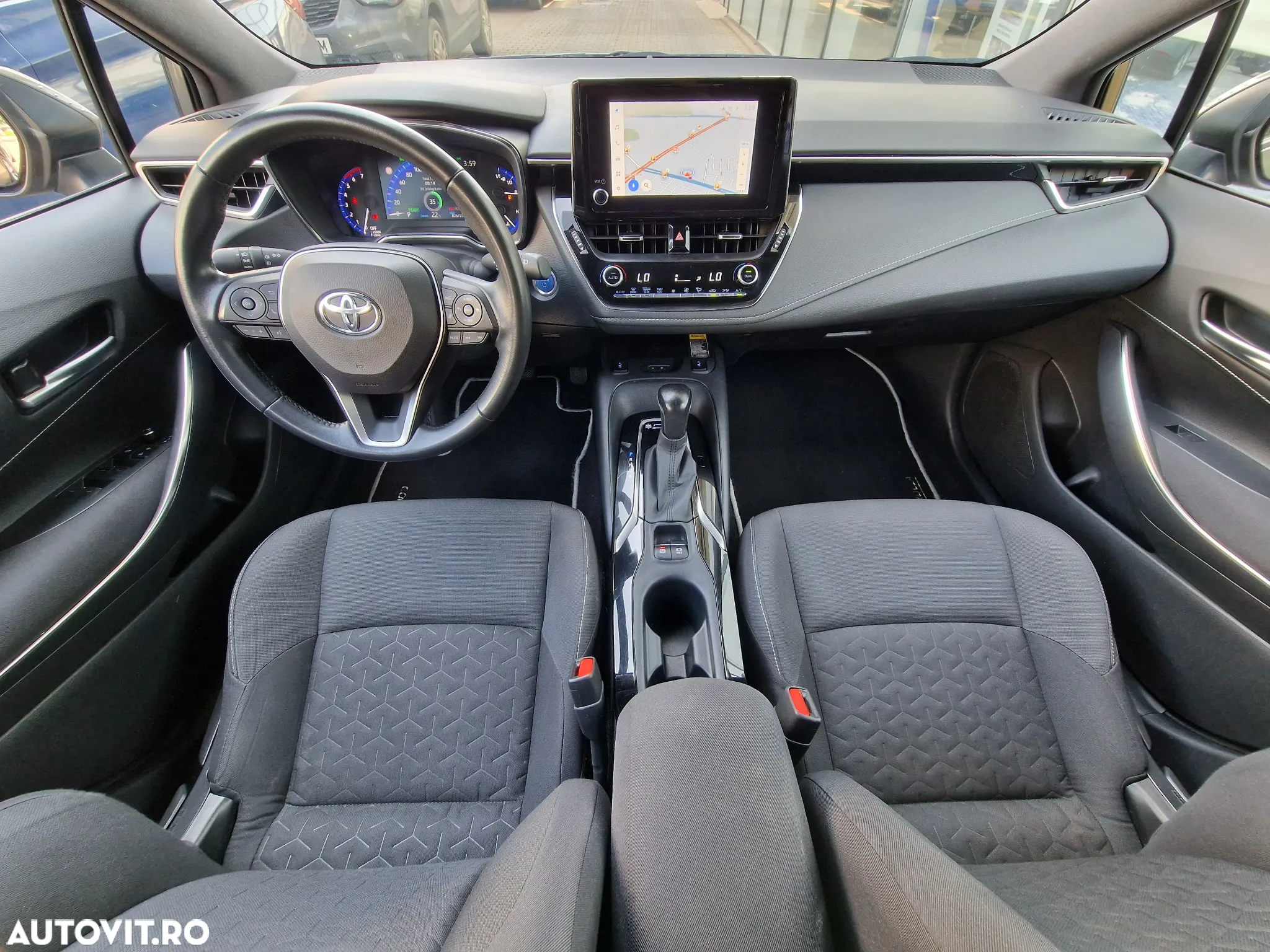 Toyota Corolla 1.8 HSD TS Dynamic - 9