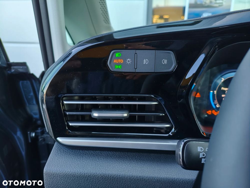 Ford Tourneo Connect Grand 2.0 EcoBlue Active - 17