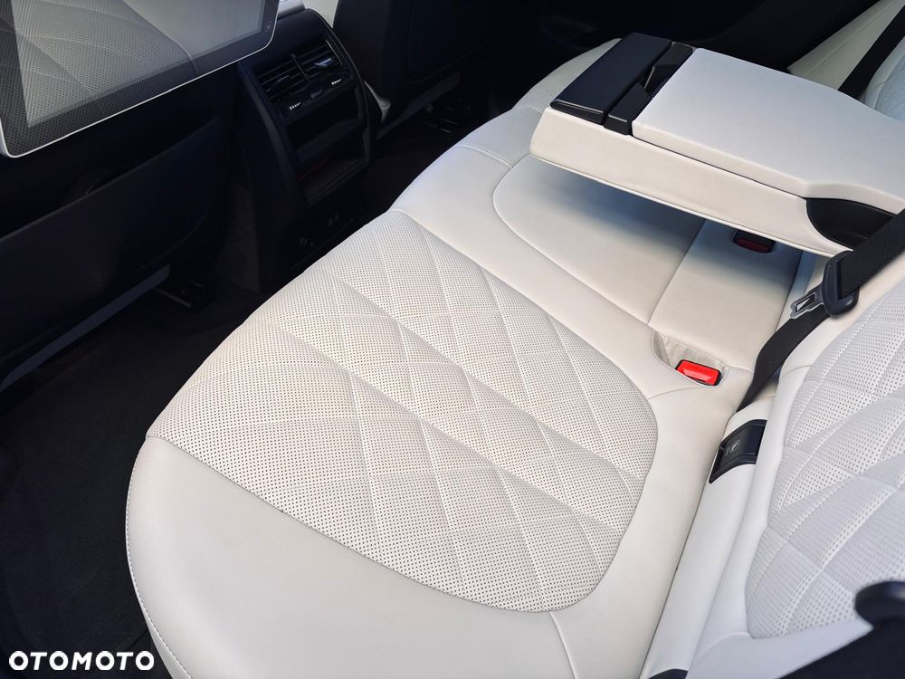 BMW X5 xDrive40i - 28