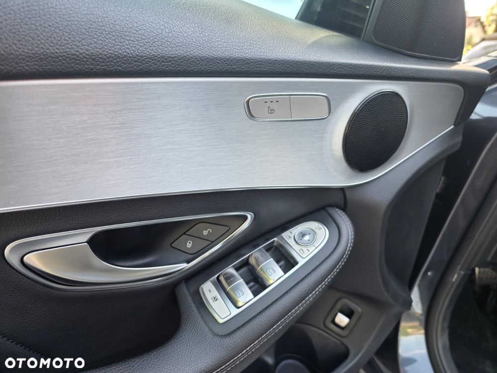 Mercedes-Benz Klasa C 220 d 9G-TRONIC Exclusive - 20