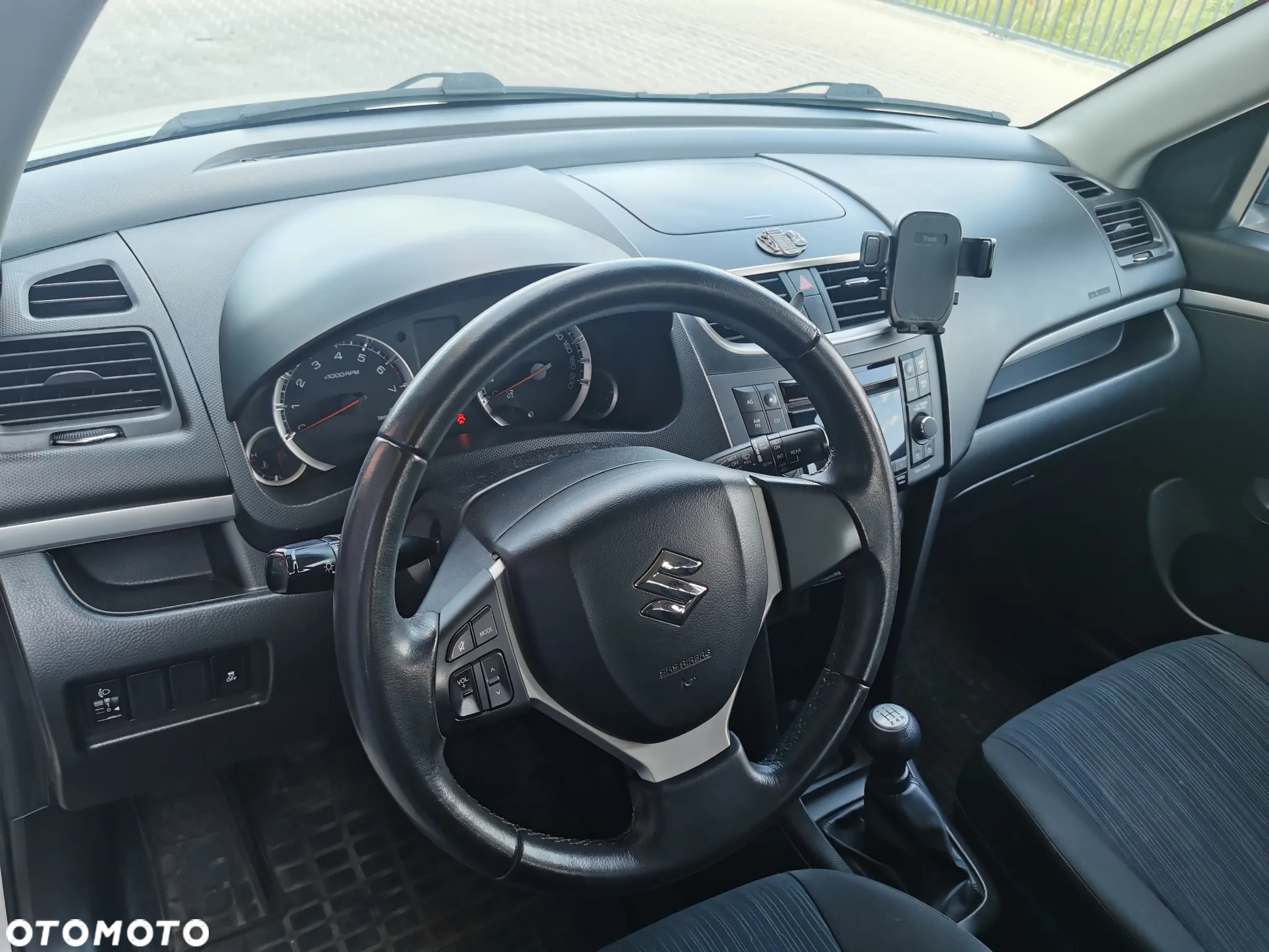 Suzuki Swift 1.2 Comfort Plus - 14