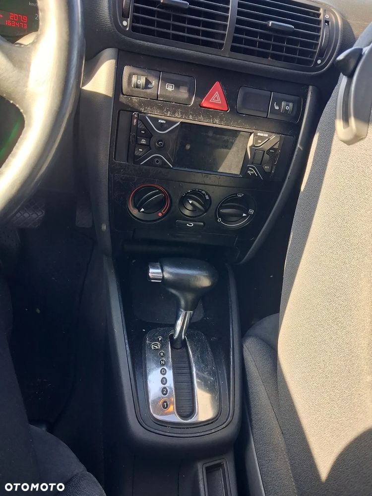 Audi A3 3-drzwiowe - 8