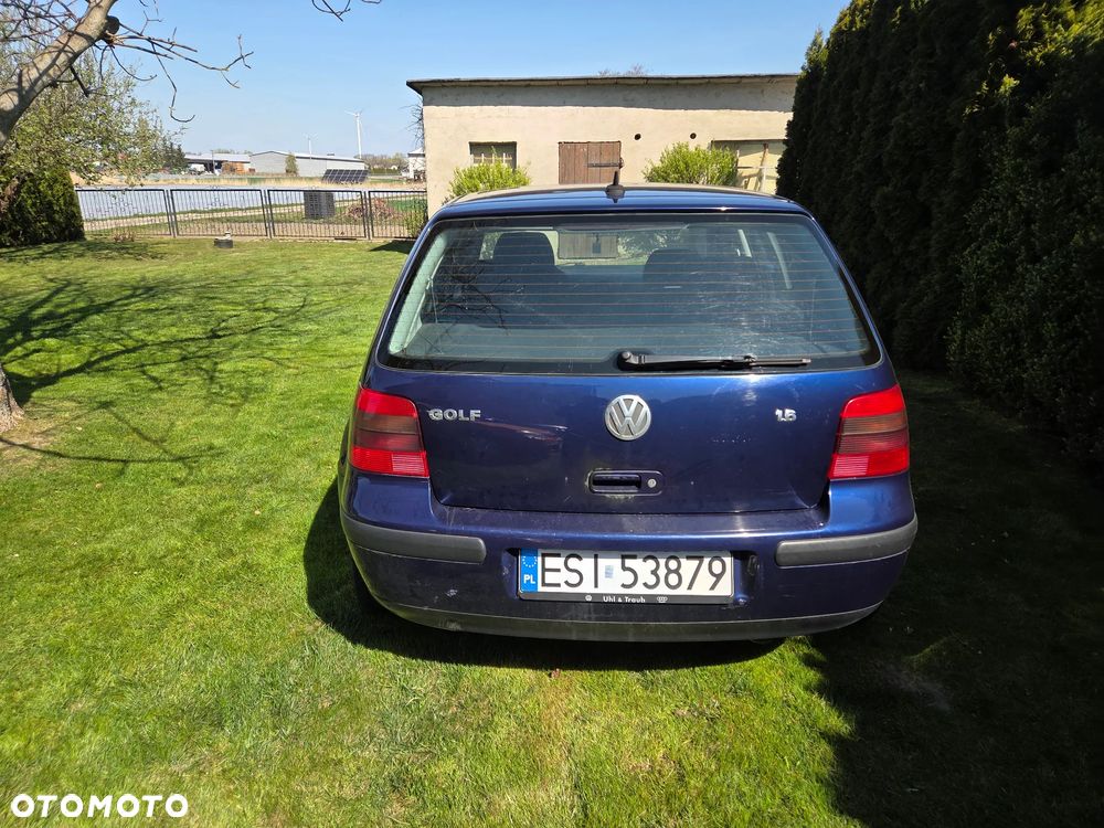 Volkswagen Golf - 2