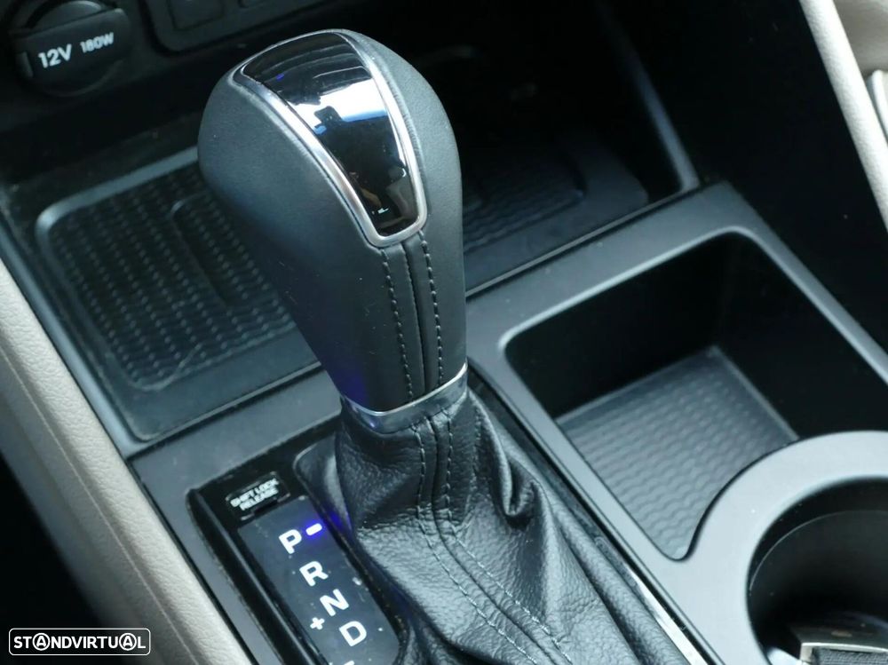 Hyundai Tucson 1.6 CRDi Premium DCT - 24