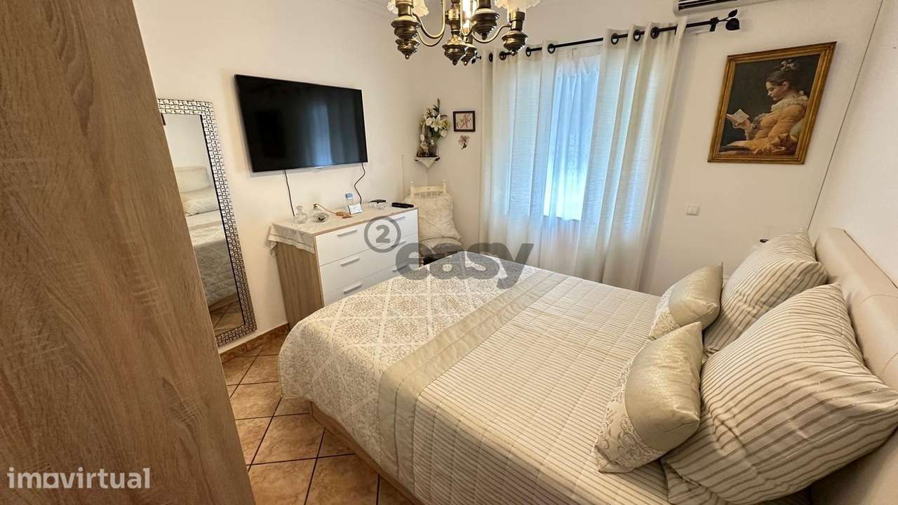 Moradia T1+2 com Quintal e Sótão Aproveitado em Pedrógão a 15 minutos - Grande imagem: 5/16