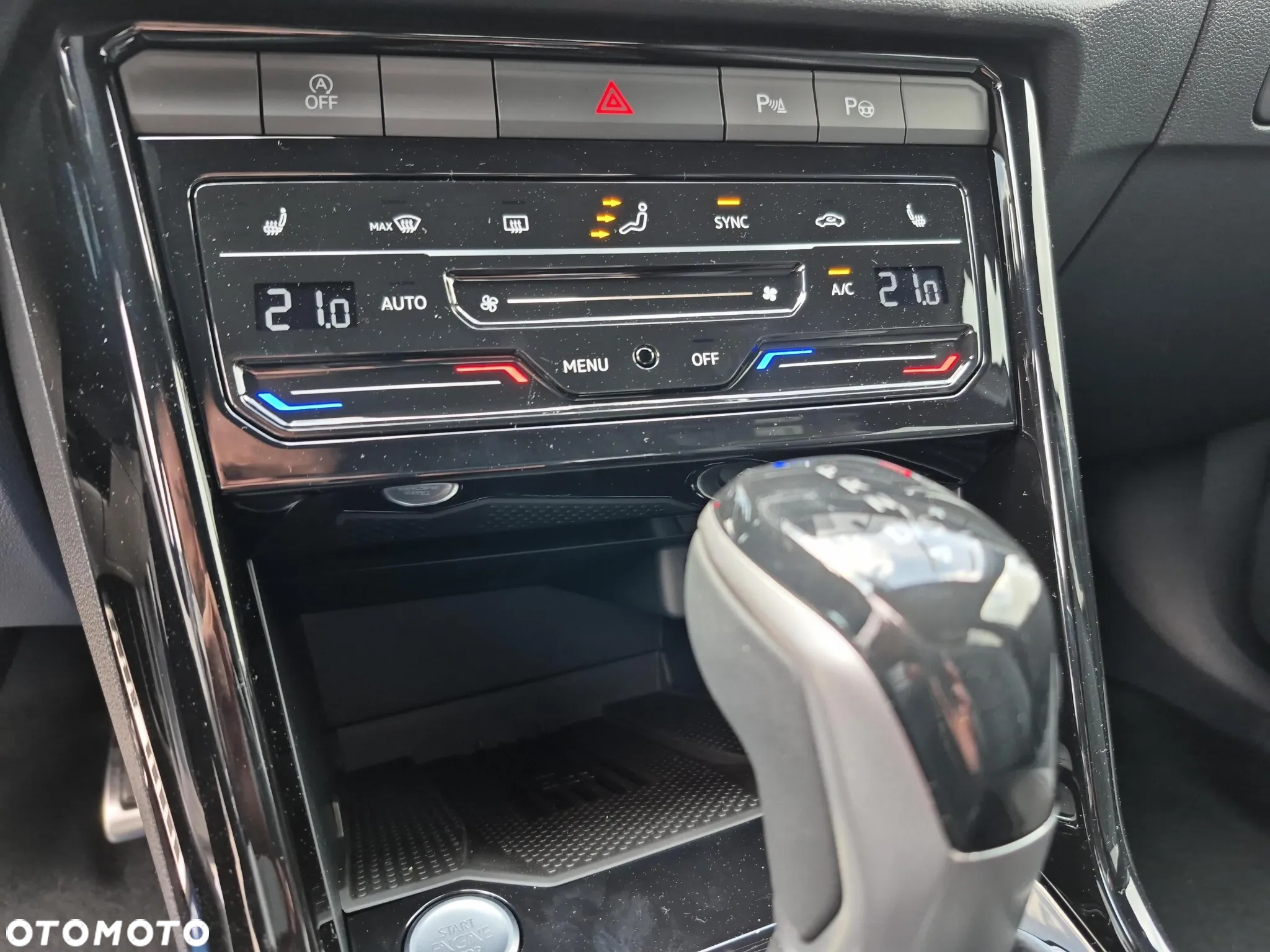 Volkswagen T-Roc 1.5 TSI R-Line Plus DSG - 15