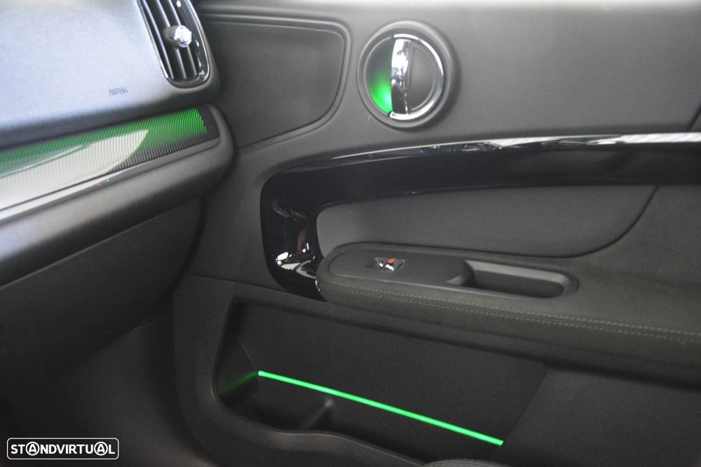 MINI Countryman Cooper SE ALL4 Auto - 39