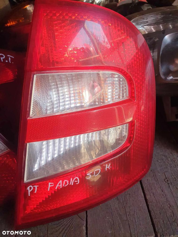 Skoda Fabia I Lampa tylna lewa, prawa - 3