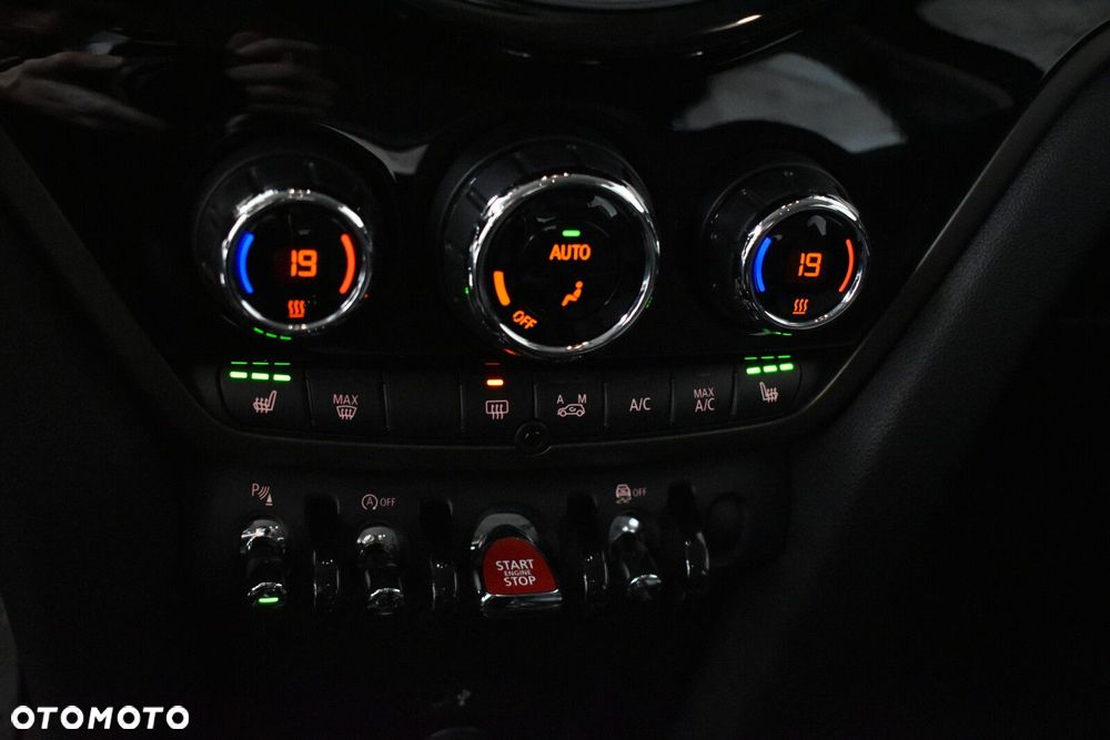 MINI Countryman Cooper Classic Trim - 16