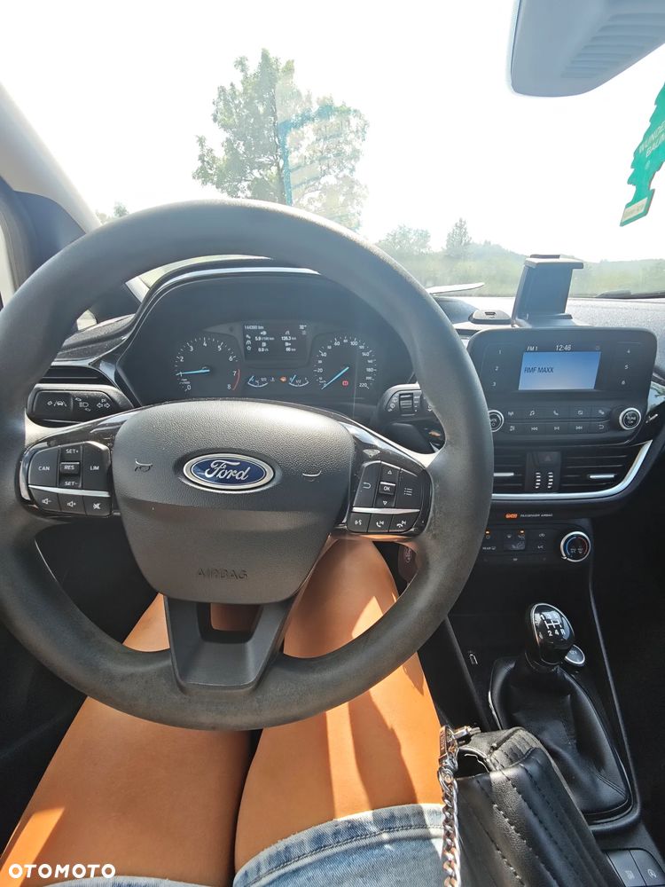 Ford Fiesta 1.1 S&S TREND - 12