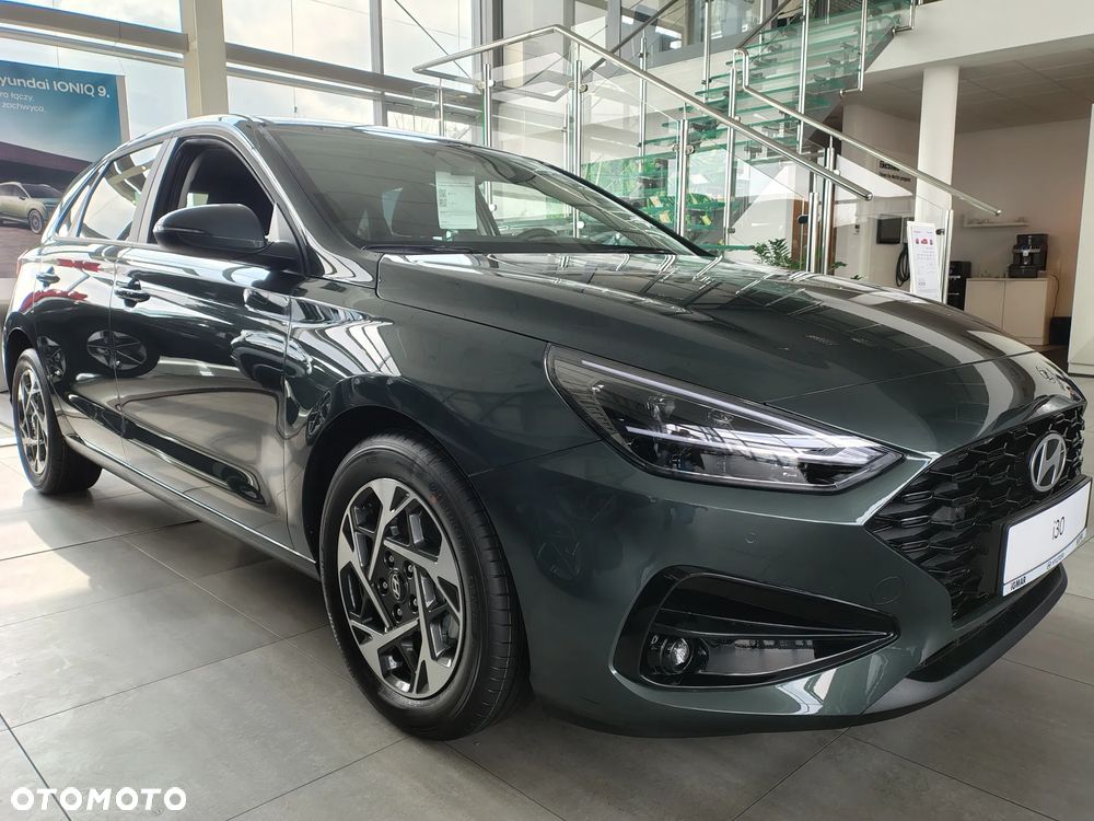 Hyundai i30 1.5 T-GDI 48V Modern DCT - 11