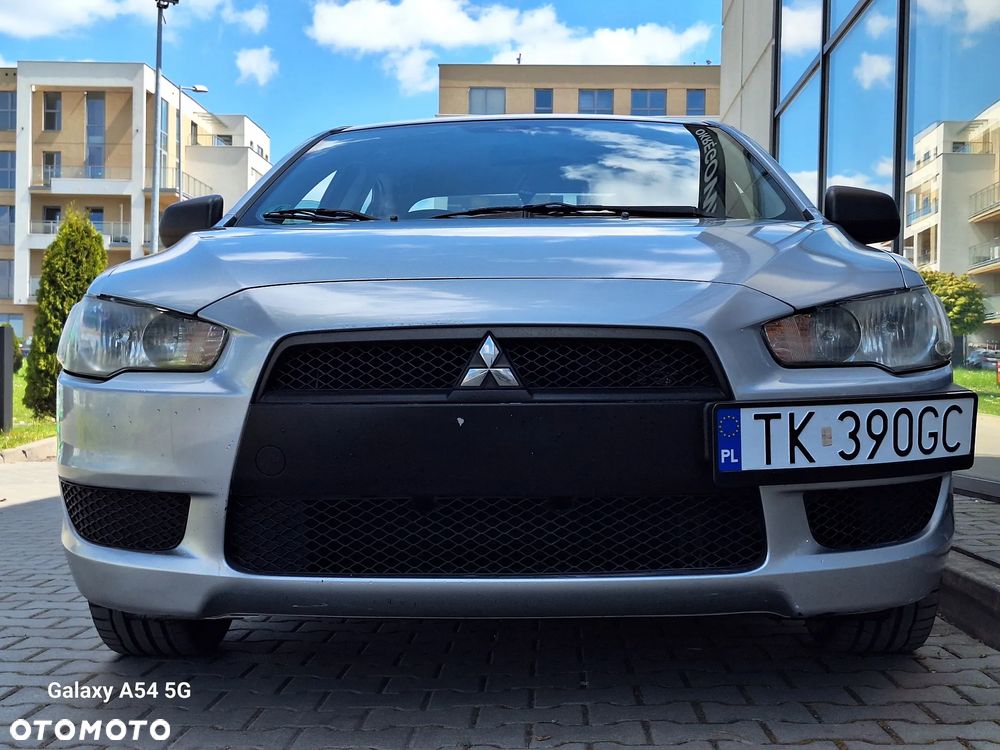 Mitsubishi Lancer 1.5 Inform - 7
