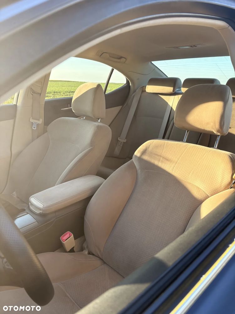 Lexus IS 220d Sport Line - 11