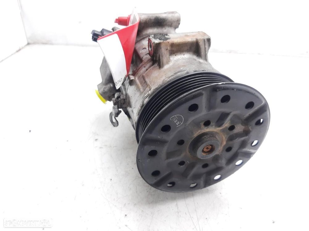 COMPRESSOR DE AR CONDICIONADO TOYOTA RAV4 - 1