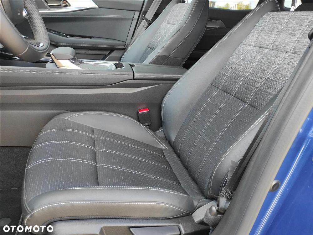 Renault Austral 1.3 TCe mHEV Techno - 17