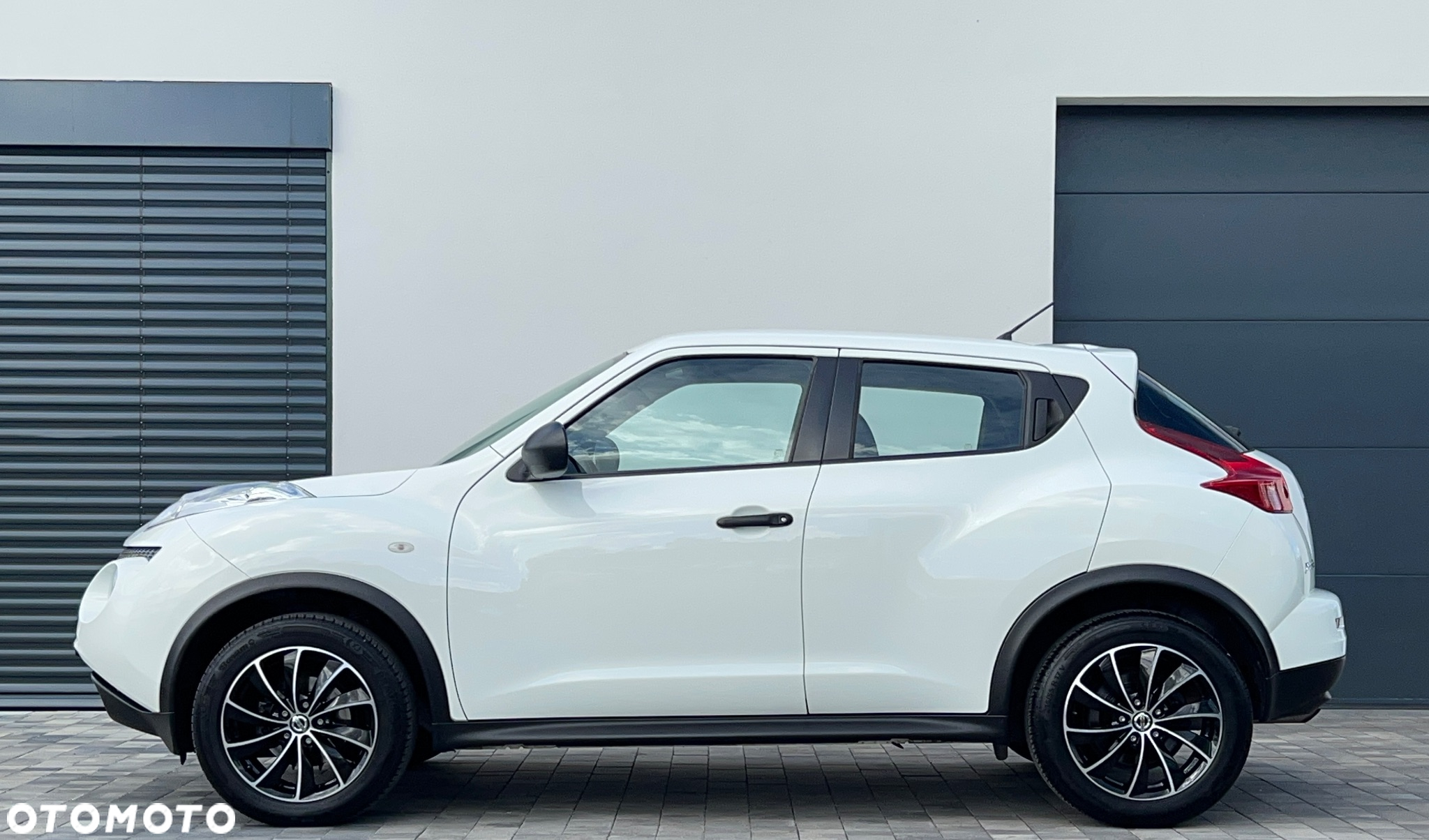 Nissan Juke 1.6 Visia - 4