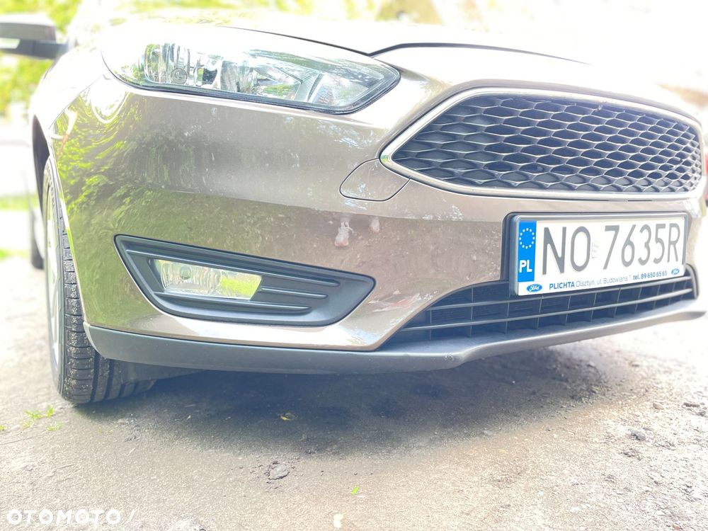 Ford Focus 1.6 SYNC Edition - 27