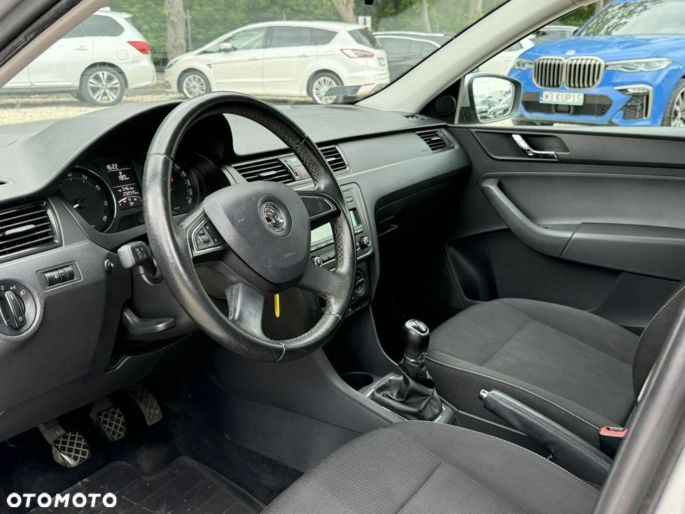 Skoda RAPID - 11
