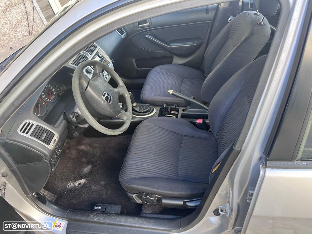 Honda Civic 1.4i Profile - 13