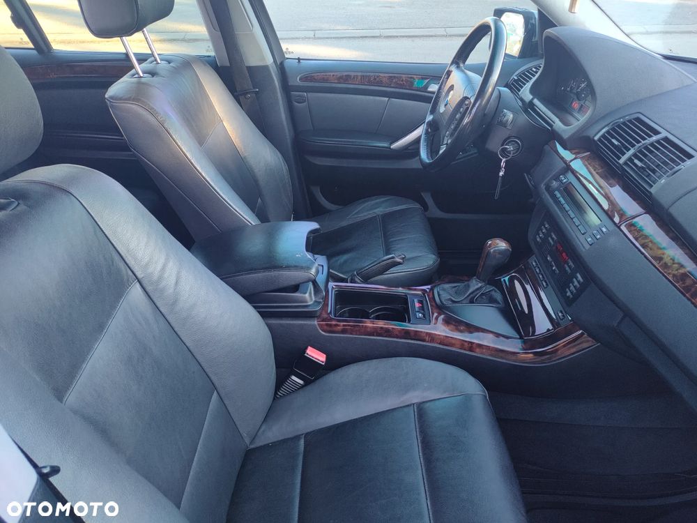 BMW X5 3.0 i - 19