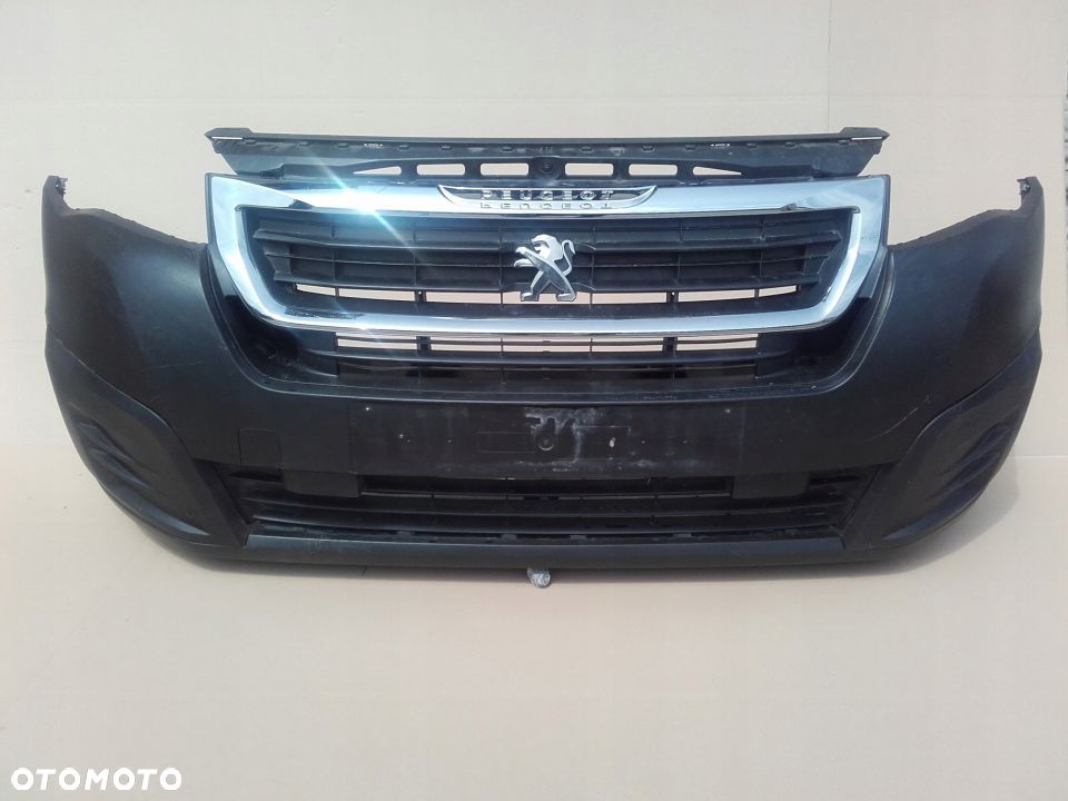 ZDERZAK PEUGEOT PARTNER NOWY MODEL 2016 R - - 1