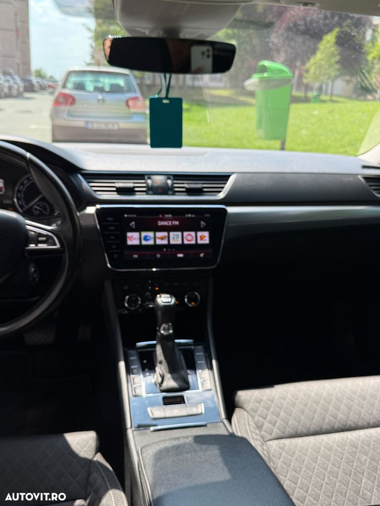 Skoda Superb 2.0 TDI DSG 4X4 Style - 15