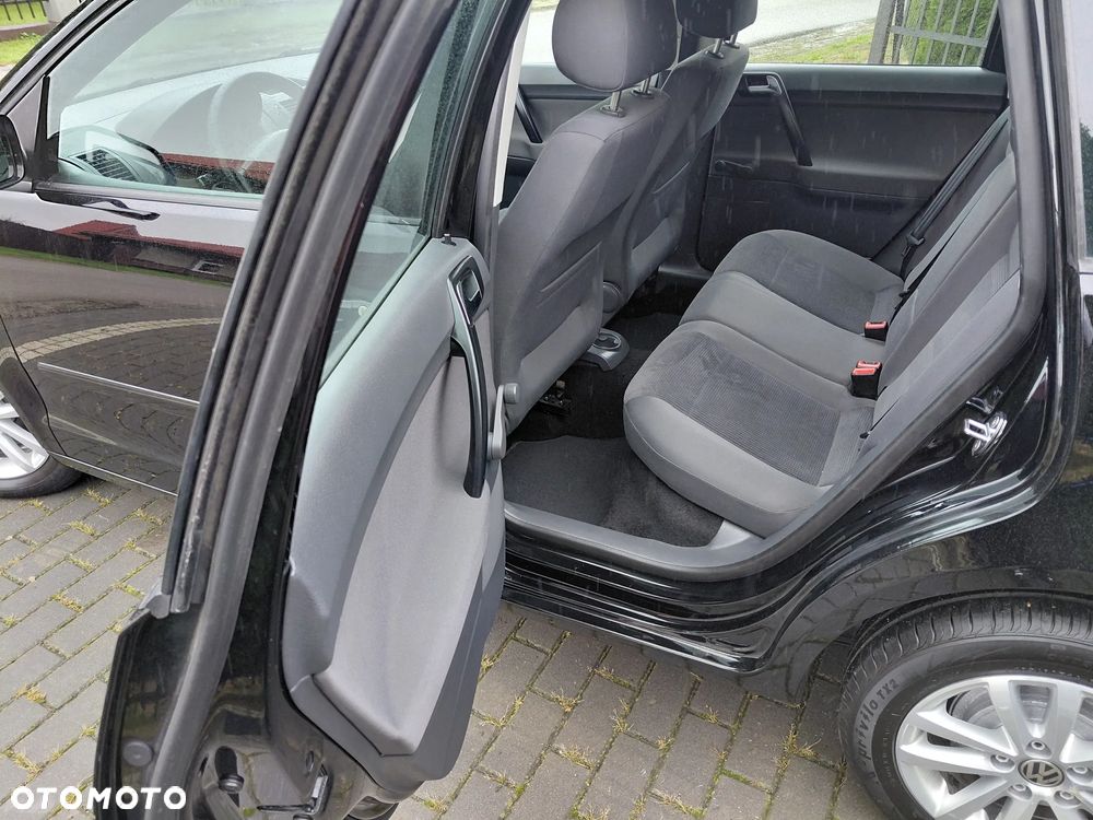 Volkswagen Polo 1.4 Comfortline - 28