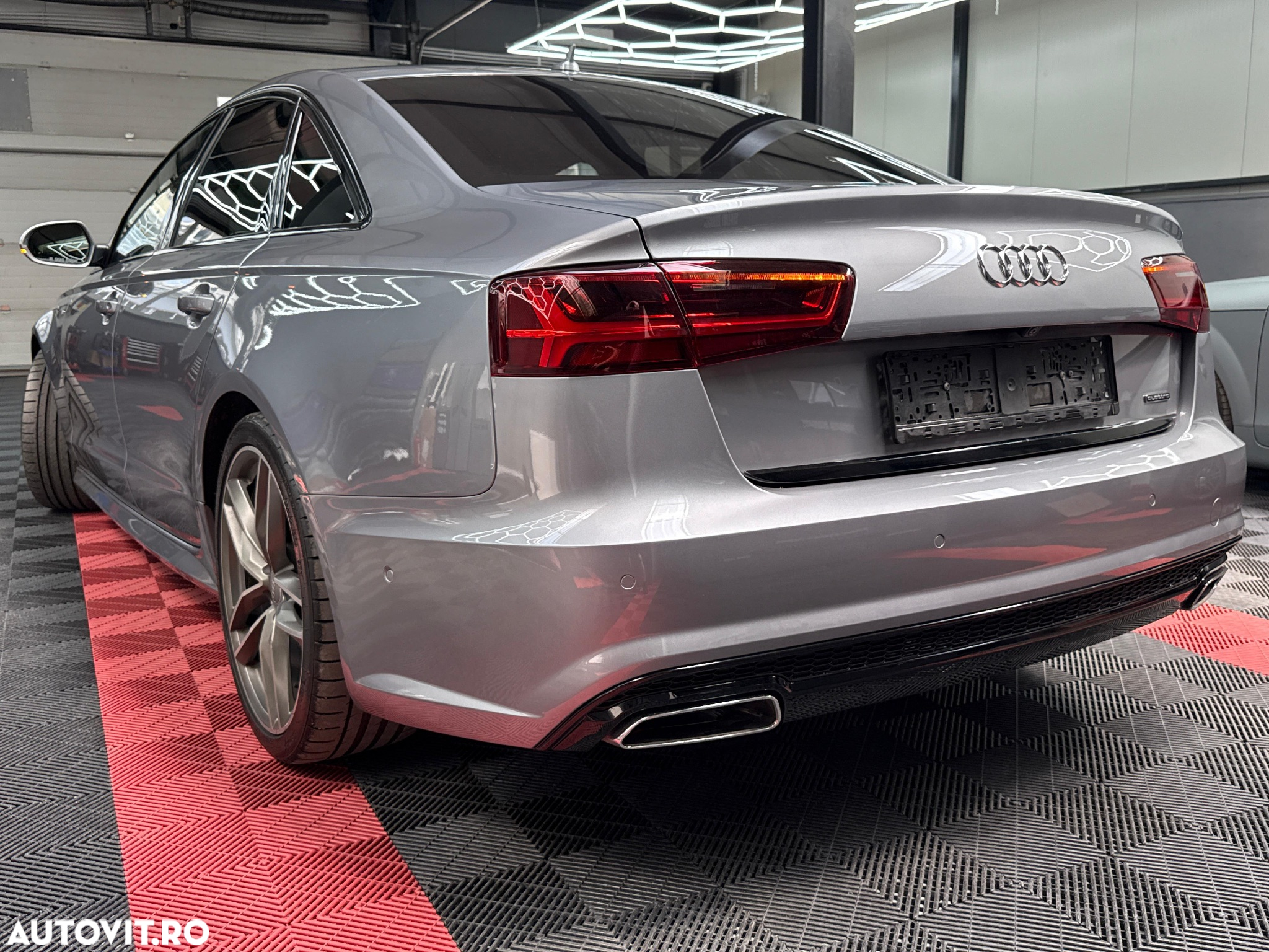 Audi A6 3.0 TDI quattro S tronic - 17