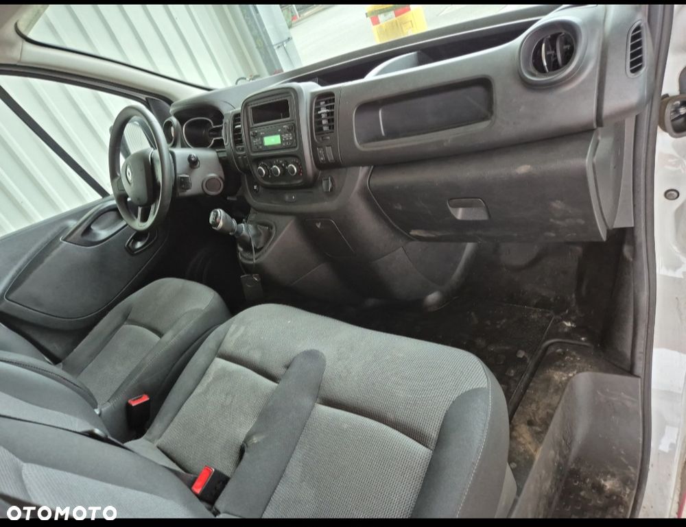 Renault Trafic - 17