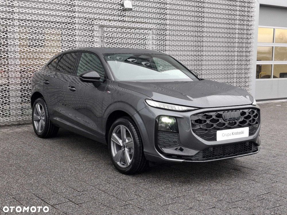 Audi Q3 Sportback - 4
