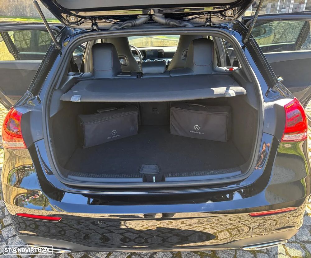 Mercedes-Benz A 250 e 8G-DCT AMG Line - 26