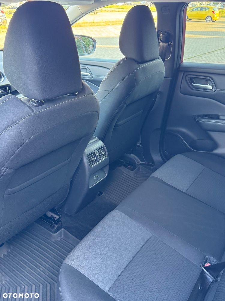 Nissan Qashqai 1.3 DIG-T N-Connecta - 16
