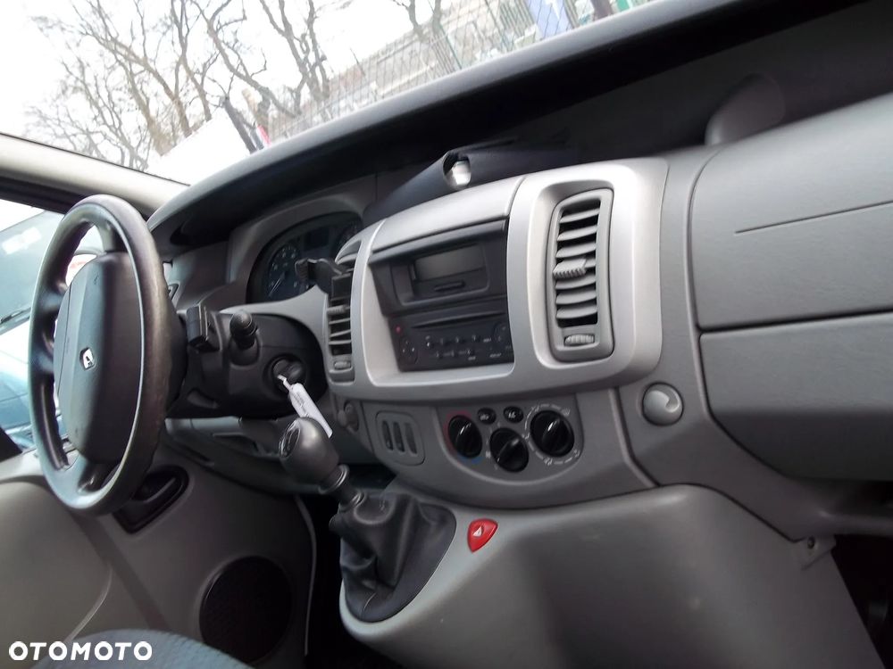 Renault Trafic Combi L1H1 - 10