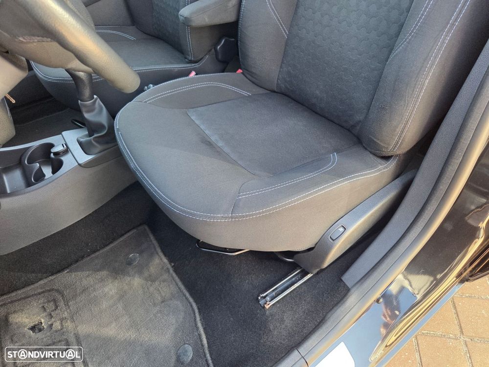 Dacia Lodgy 1.2 TCe Confort 7L - 13