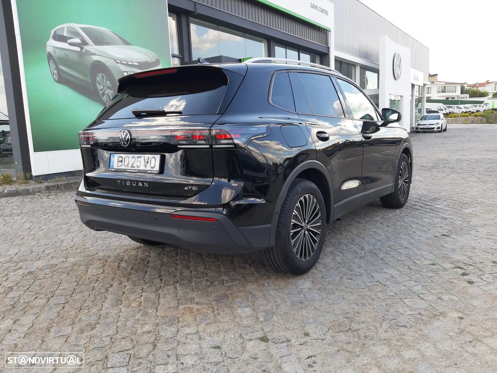 VW Tiguan 1.5 eTSI Urban DSG - 7