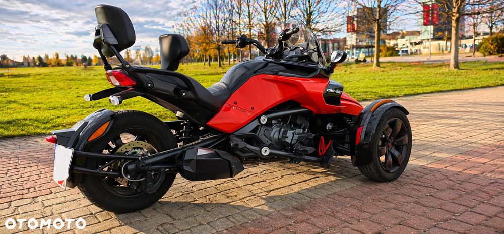Can-Am Spyder - 3
