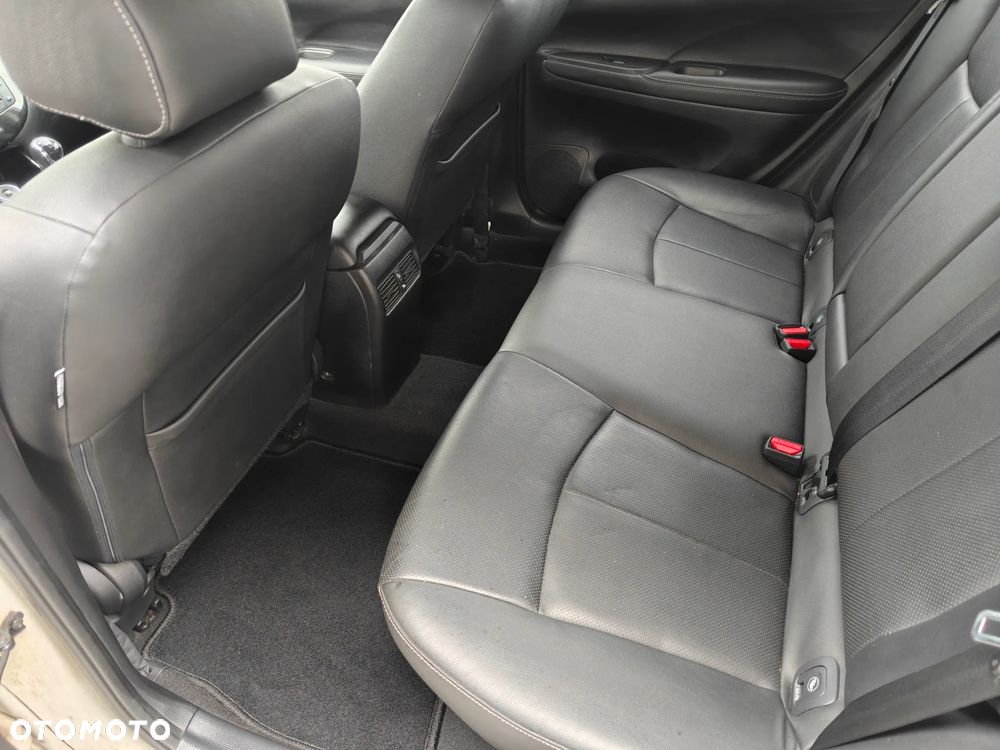 Nissan Pulsar 1.2 DIG-T Tekna - 10