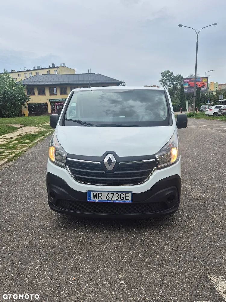 Renault Trafic - 2