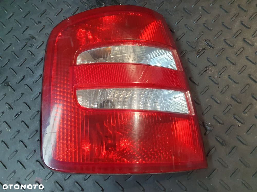 SKODA FABIA 1 I 6Y 99-04 KOMBI SEDAN LAMPA LEWA TYŁ TYLNA 6Y9945111B - 1