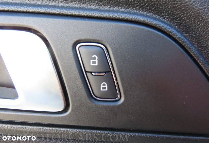 Ford Mustang 2.3 EcoBoost - 16